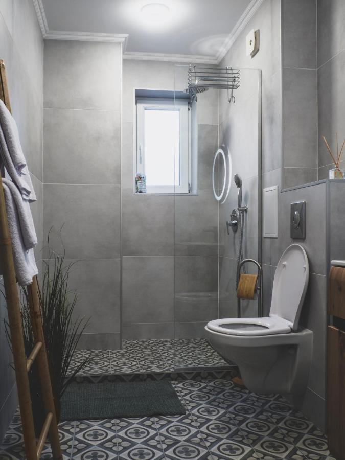 Apartmán Stylish 1Bd - Free Private Garage Plovdiv Exteriér fotografie